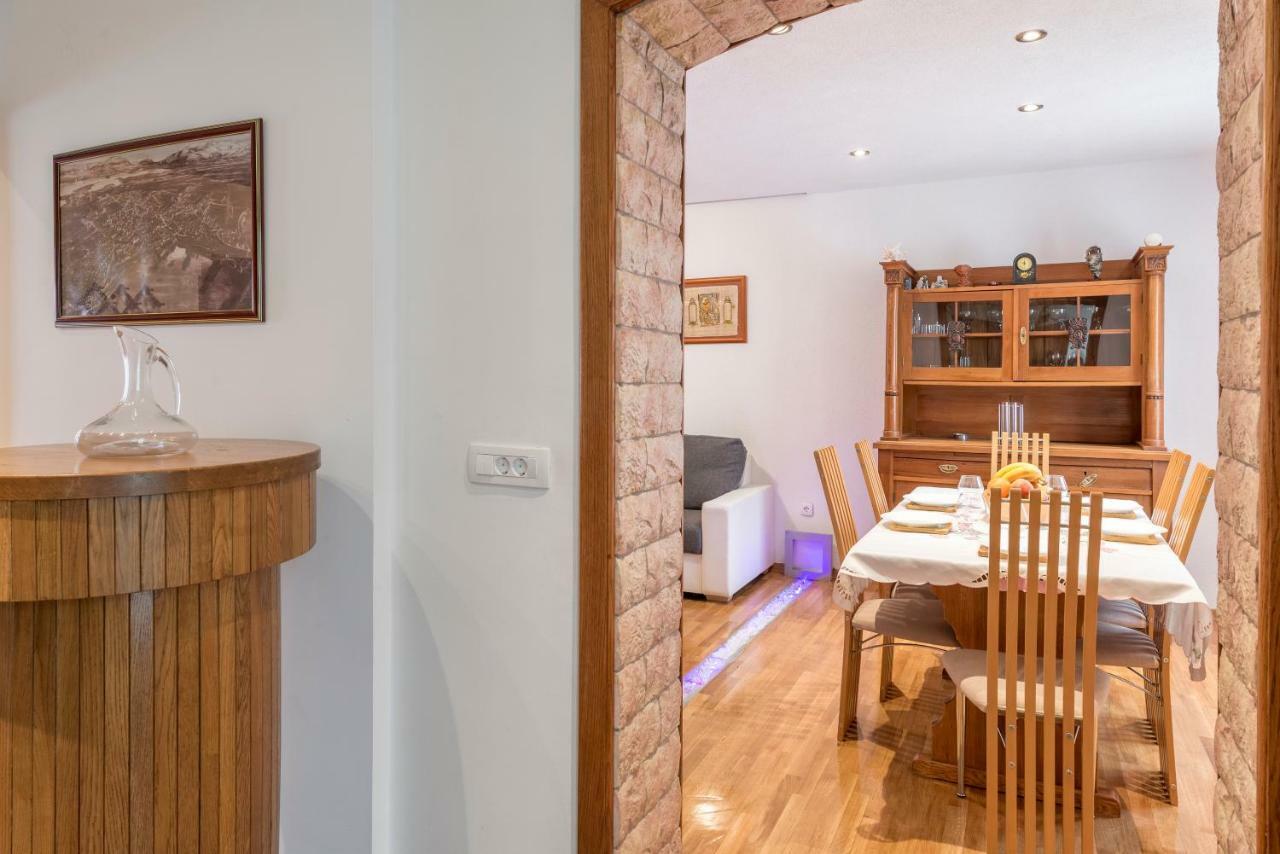 Apartment Antonia Спліт Екстер'єр фото