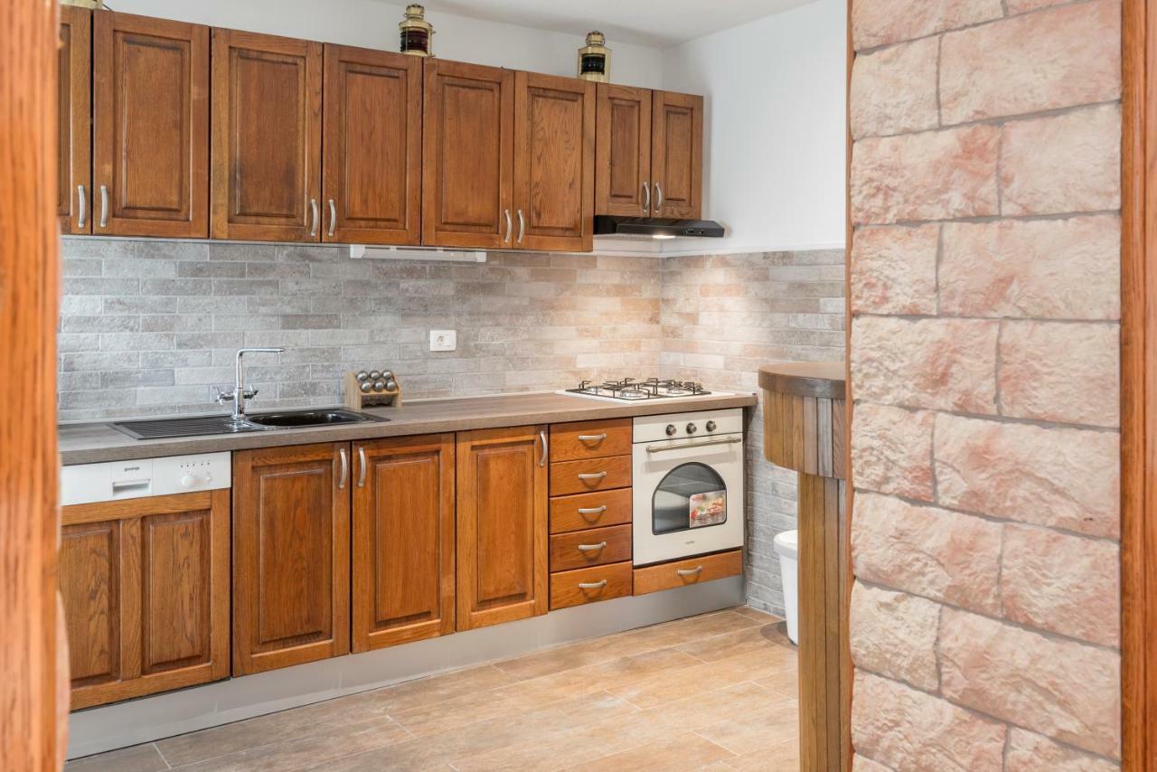 Apartment Antonia Спліт Екстер'єр фото