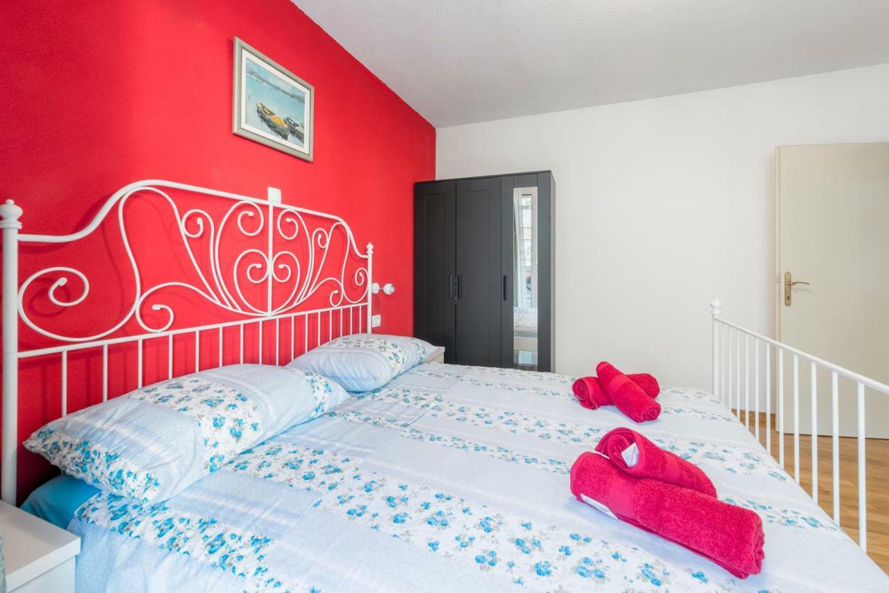 Apartment Antonia Спліт Екстер'єр фото